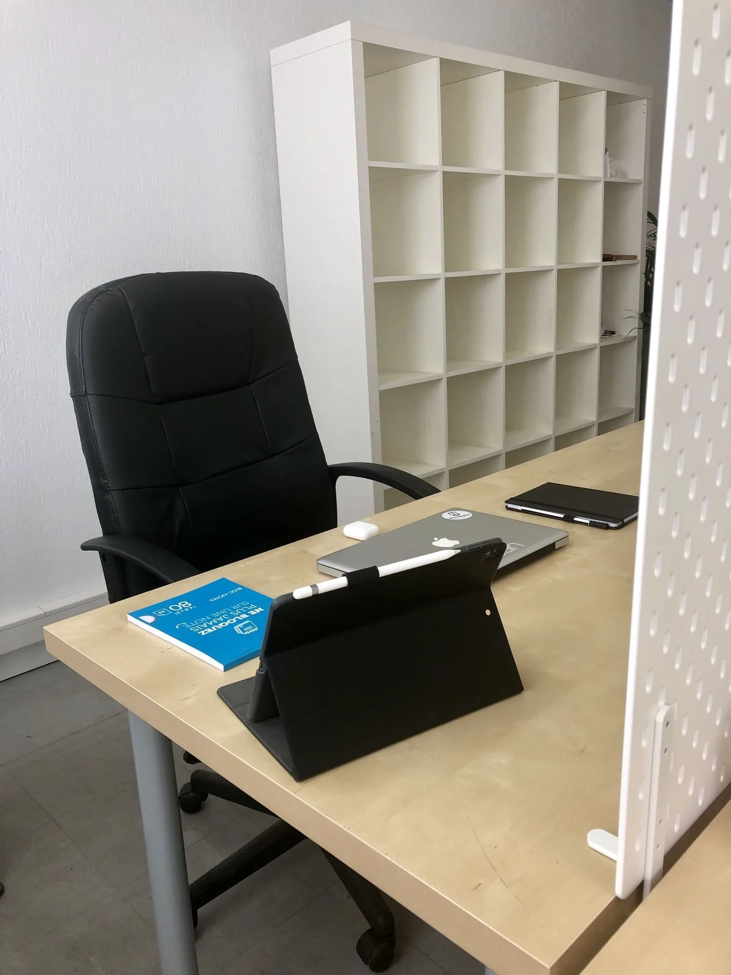 L'esca-LAB, Bureau privatif 1 poste, La Garde