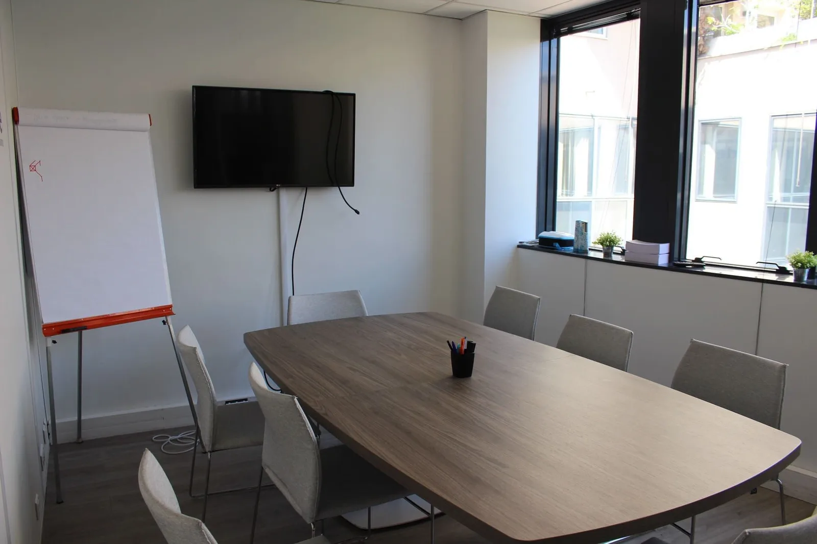 Espace Aristide, Meeting room for 8 people, Vanves
