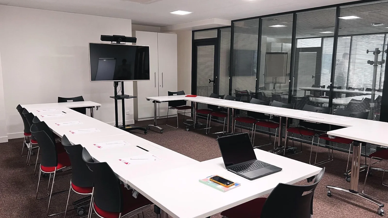 Espace GERESO, Training room for 16 people, Paris 14e