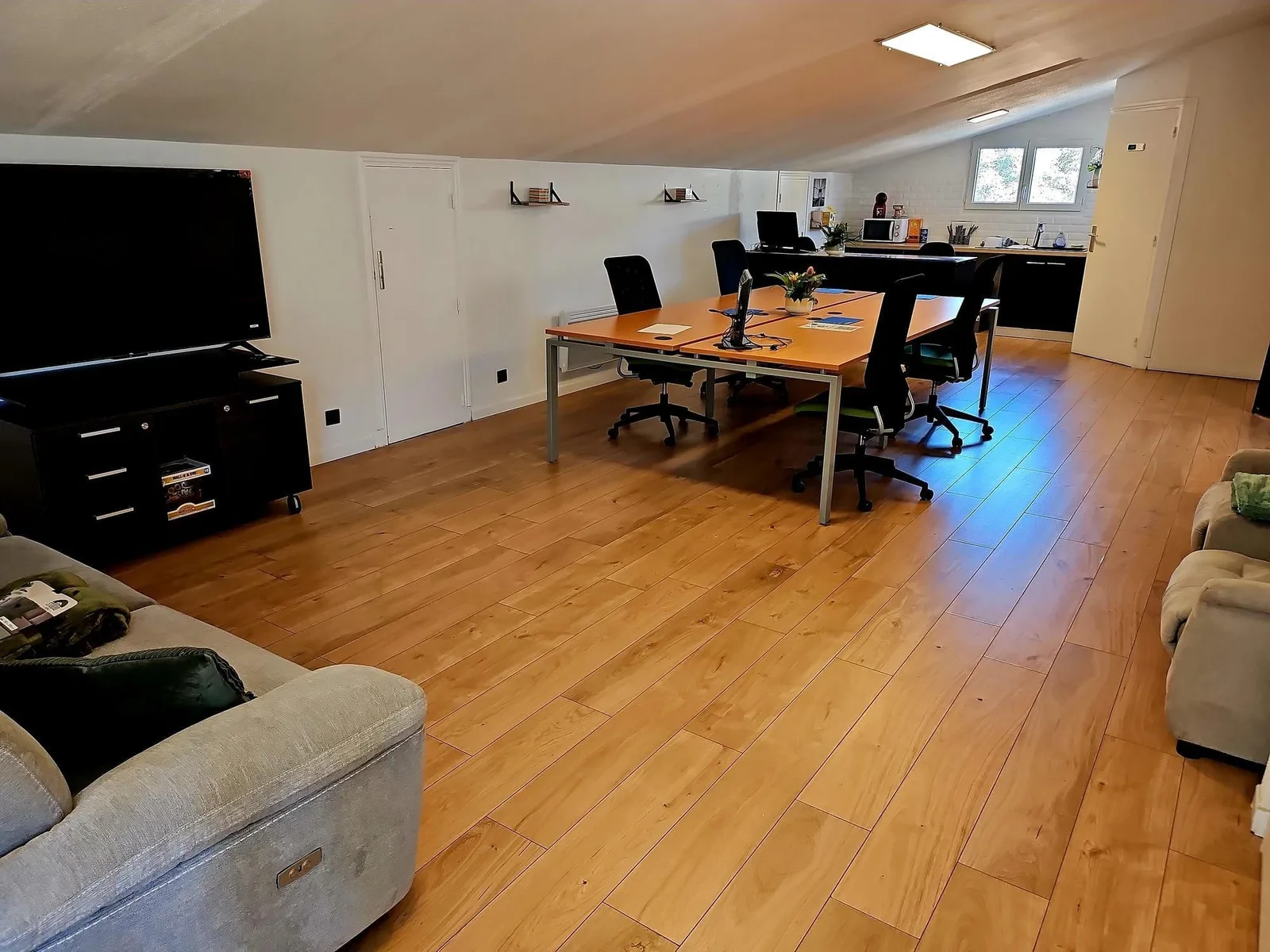 Espaciel, Open-plan office, Saint-Raphaël
