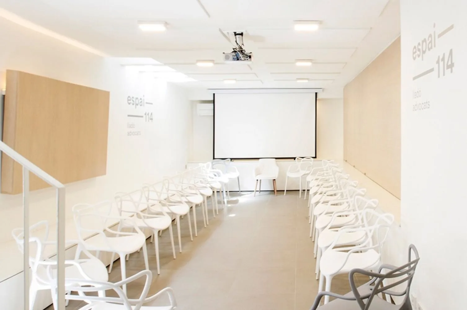 Espai114 Barcelona, Sala de formação, Badalona