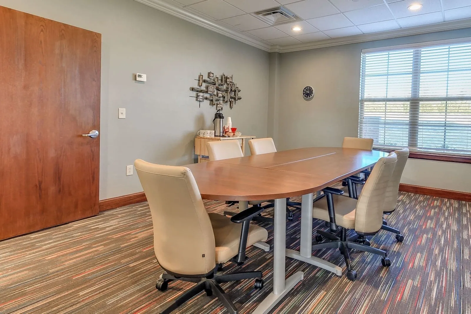 Essential Offices - Edmond, Meeting room for 6 people, Edmond, OK