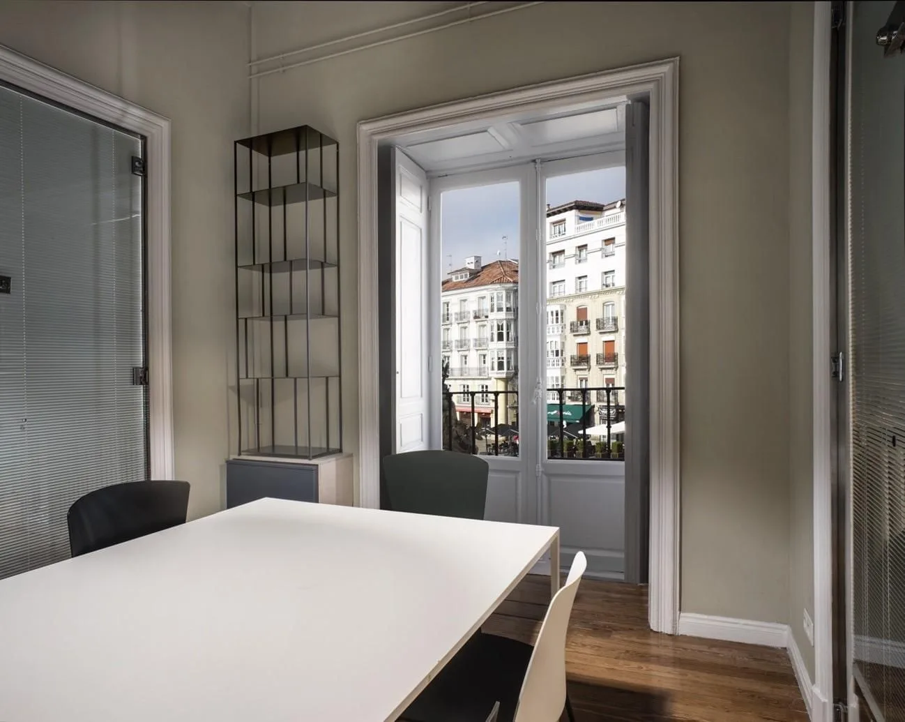 Estudio Central, Meeting room for 3 people, Gasteiz