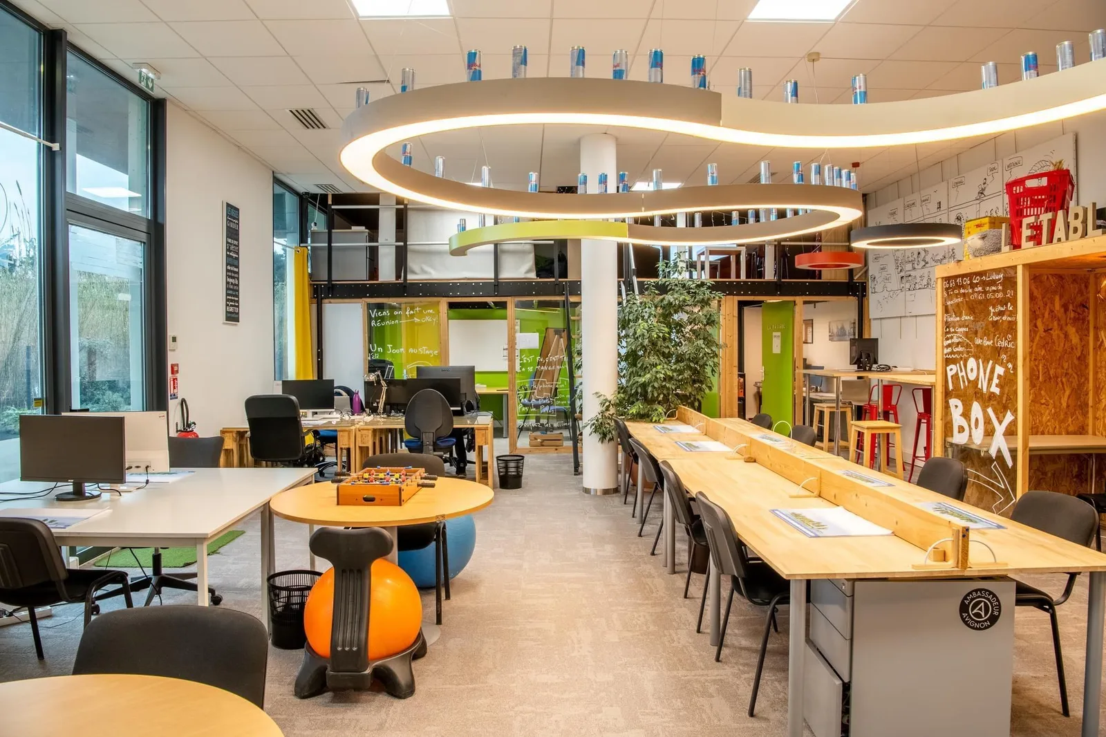 L'Étable Cowork Sorgues, Open-plan office, Sorgues
