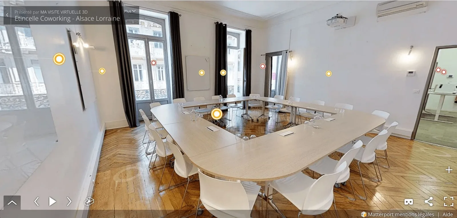 Etincelle Coworking Carmes, Meeting room for 18 people, Toulouse