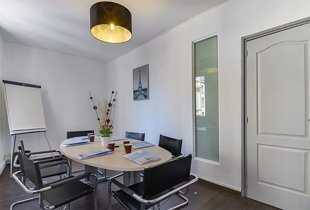 Euroburos Préfecture, Besprechungsraum für 6 Personen, Marseille 6e