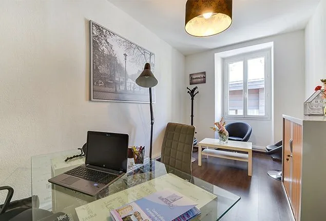 Euroburos Préfecture, Privatbüro mit 1 Arbeitsplatz, Marseille 6e