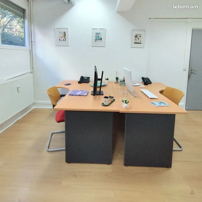 Facility Center, Privatbüro mit 4 Arbeitsplätzen, Montreuil