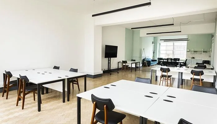 FBC Clerkenwell, Open-plan office, London