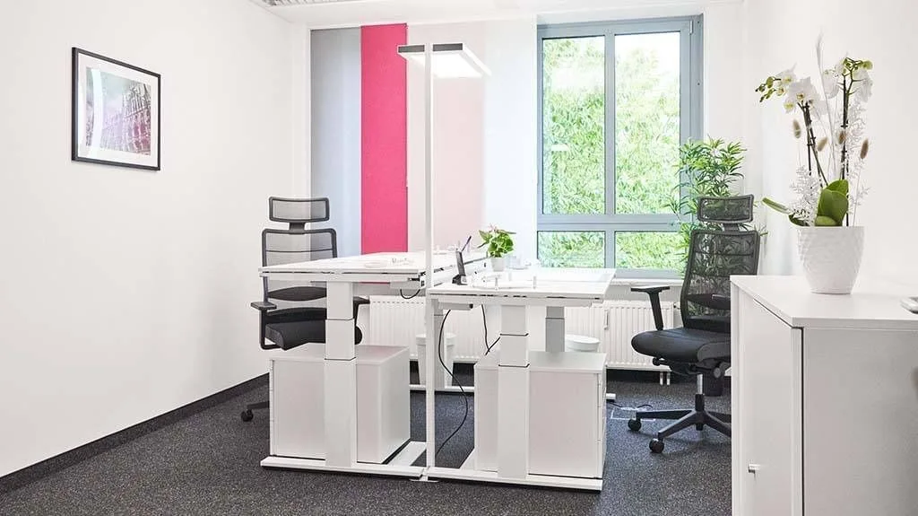 First Choice Business Center München-Airport, Private office, 2 desks, Hallbergmoos