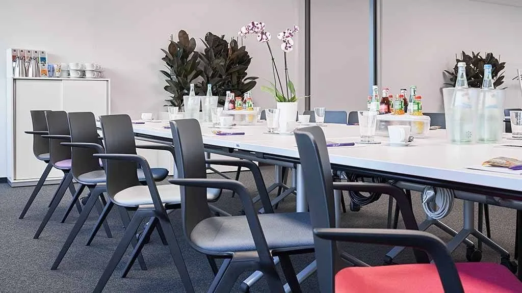 First Choice Business Center Neuss, Besprechungsraum für 12 Personen, Neuss