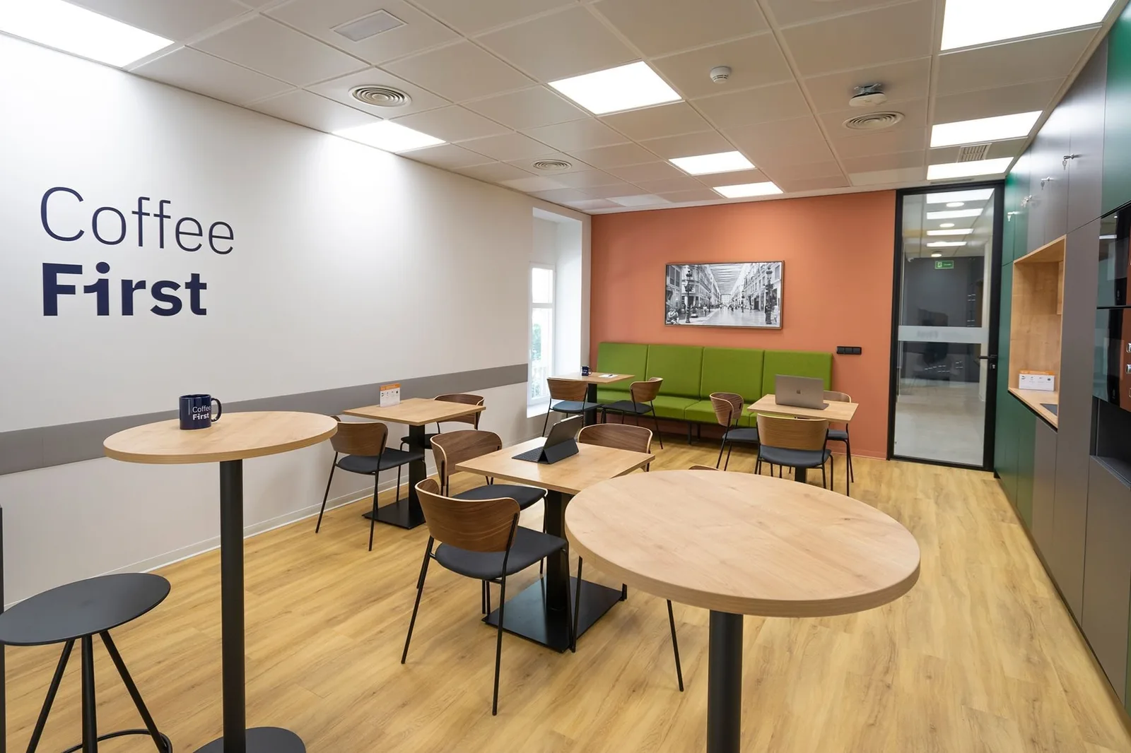 First Workplaces Larios, Cafeteria, Málaga