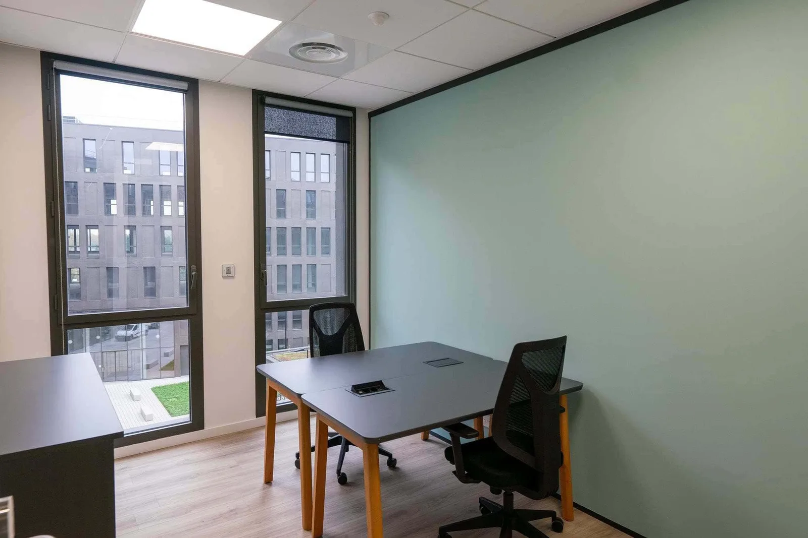 Flex-O Lille Villeneuve d'Ascq, Bureau privatif 3 postes, Villeneuve-d'Ascq