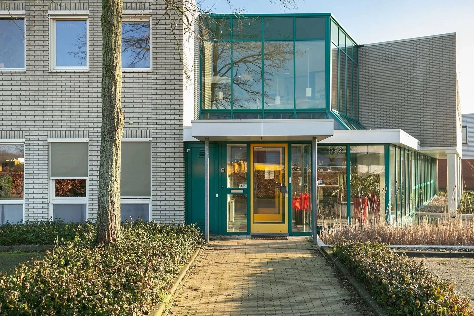 Flexplek Meppel, Gevel van het gebouw, Meppel