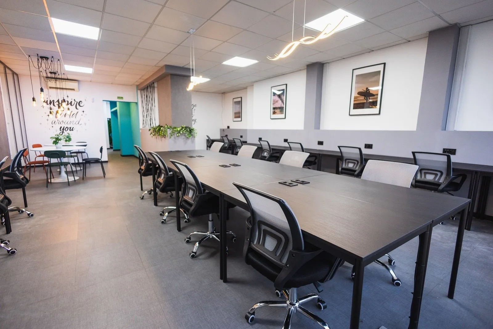 Fluir Office, Espacio diáfano, Almada