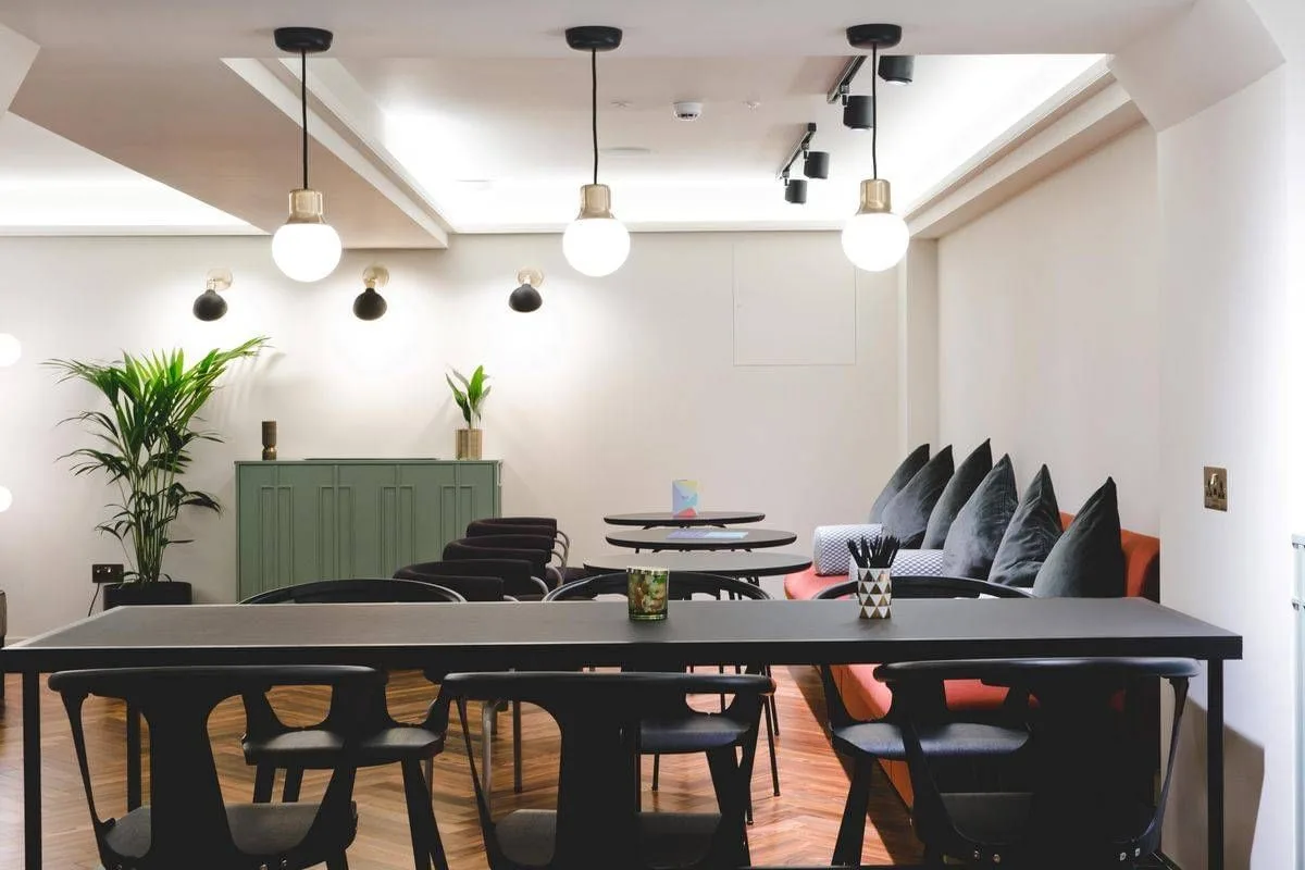 Fora - Belle House, Lounge, London
