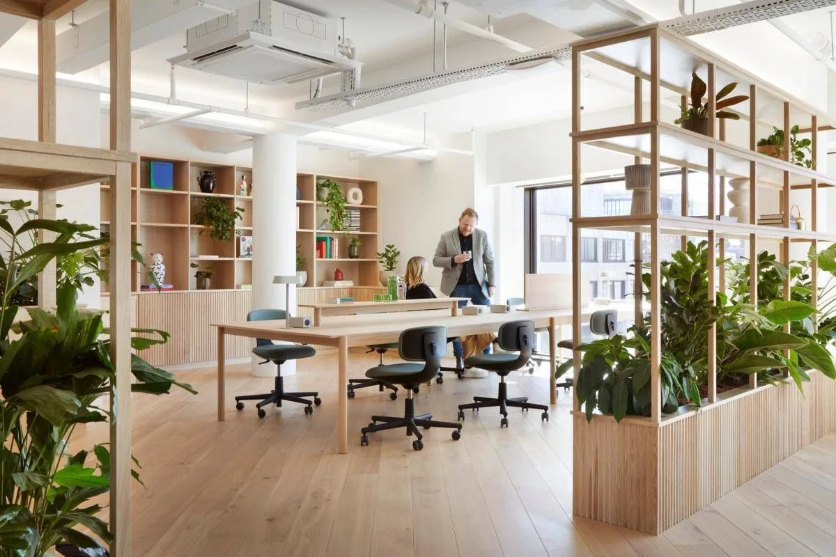 Fora - Parcels Building, Open-plan office, London