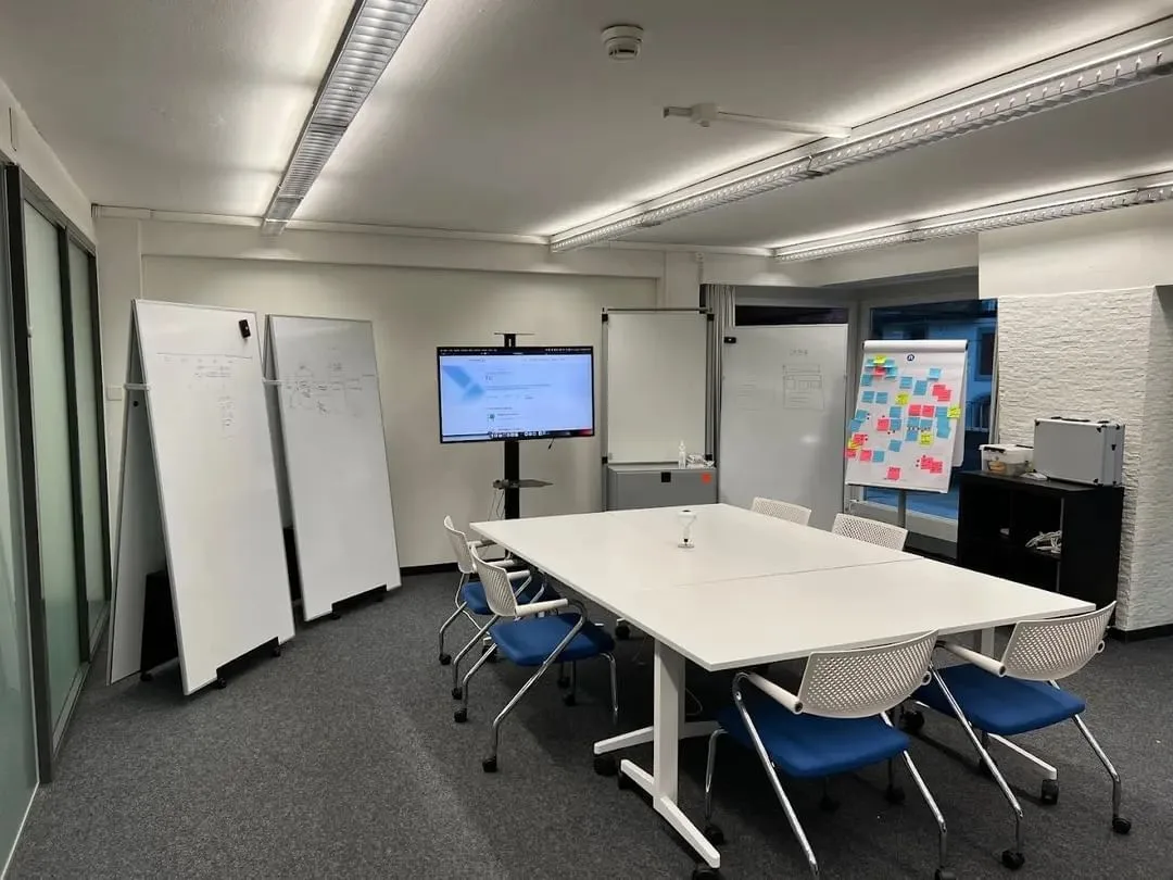 Forwardspace Coworking Luzern, Meeting room for 6 people, Lucerne