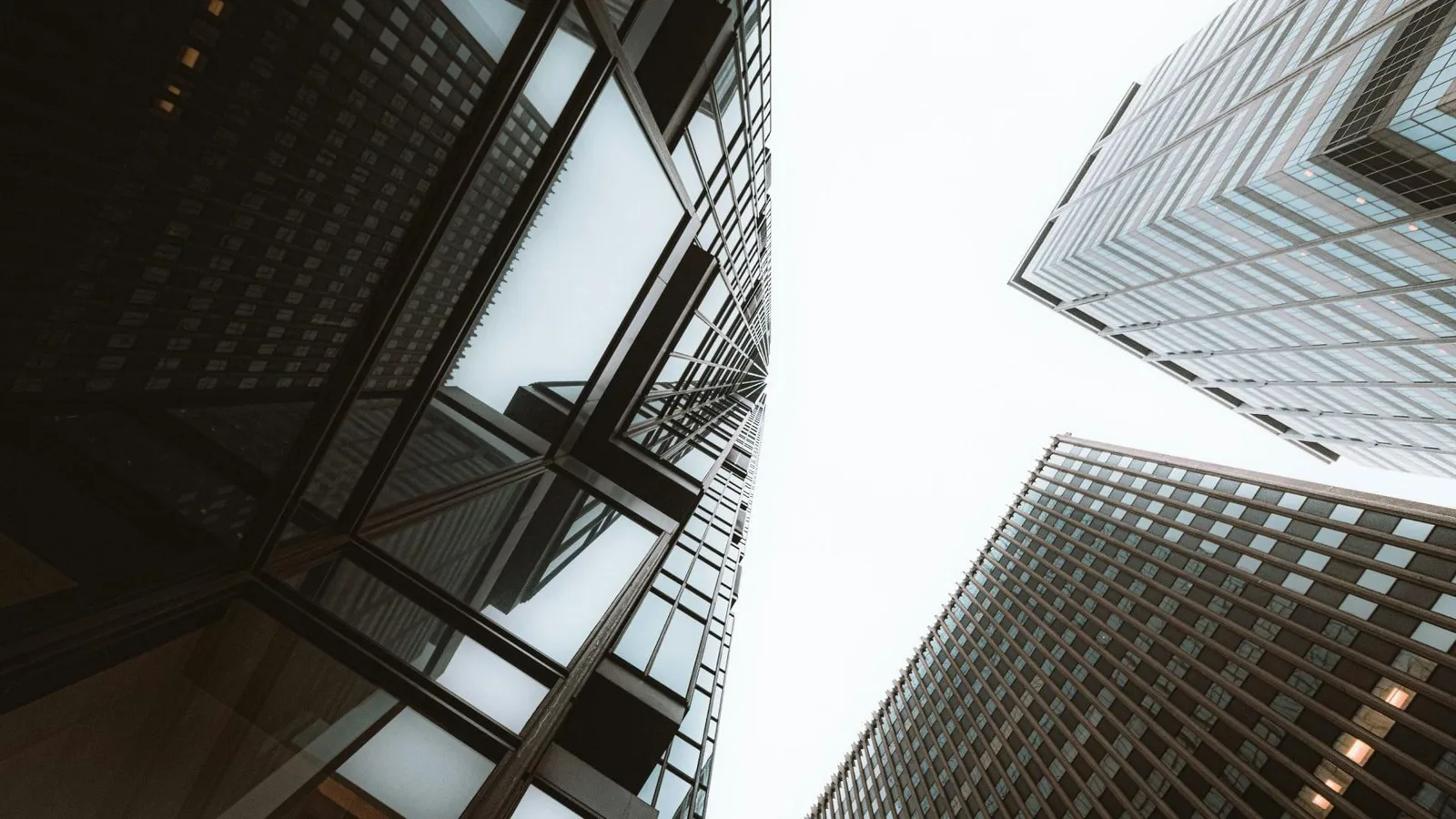 Frageti Business Center, Fachada del edificio, Grijó