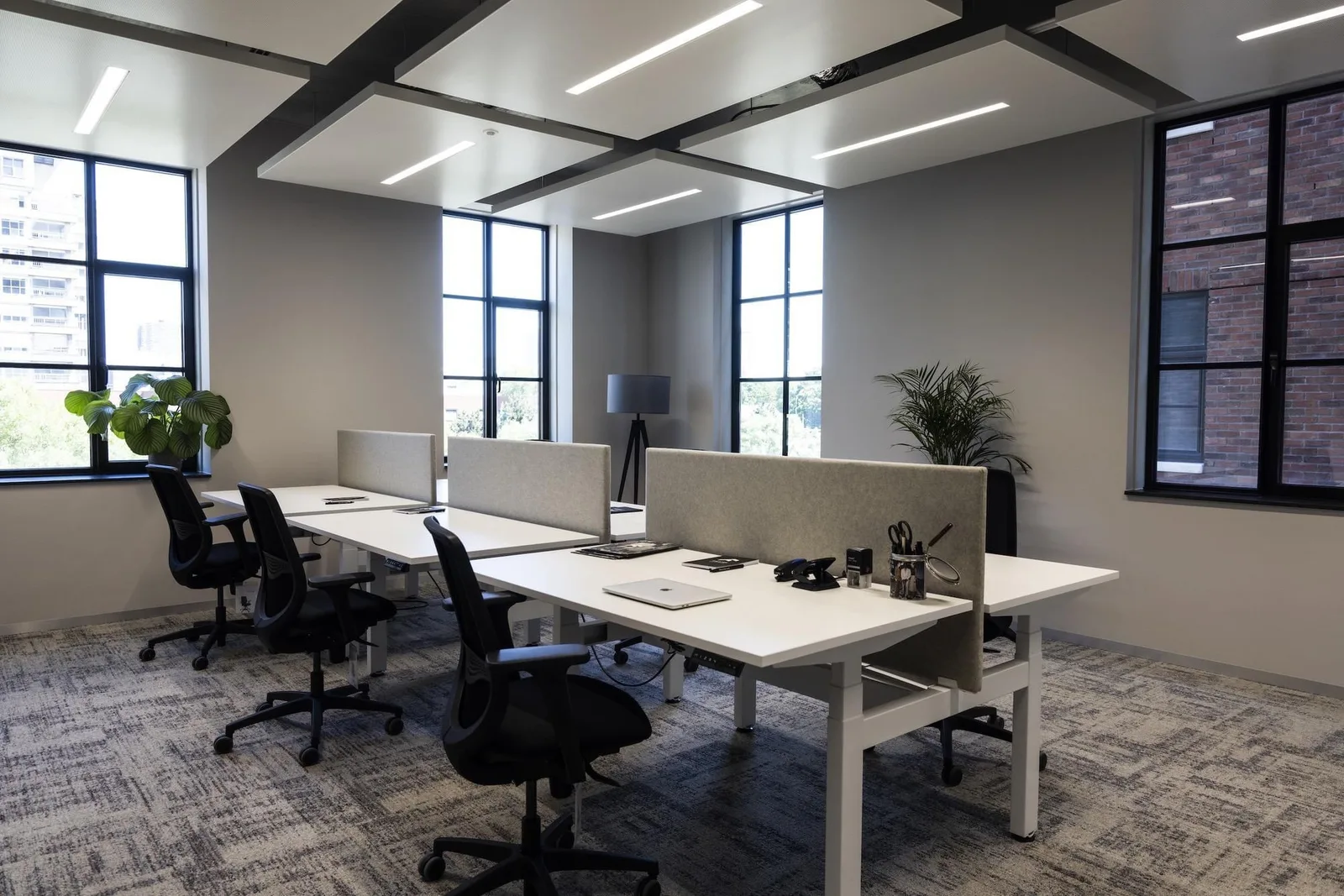 Frame Offices Rotterdam Little C, Privékantoor met 6 werkplekken, Rotterdam