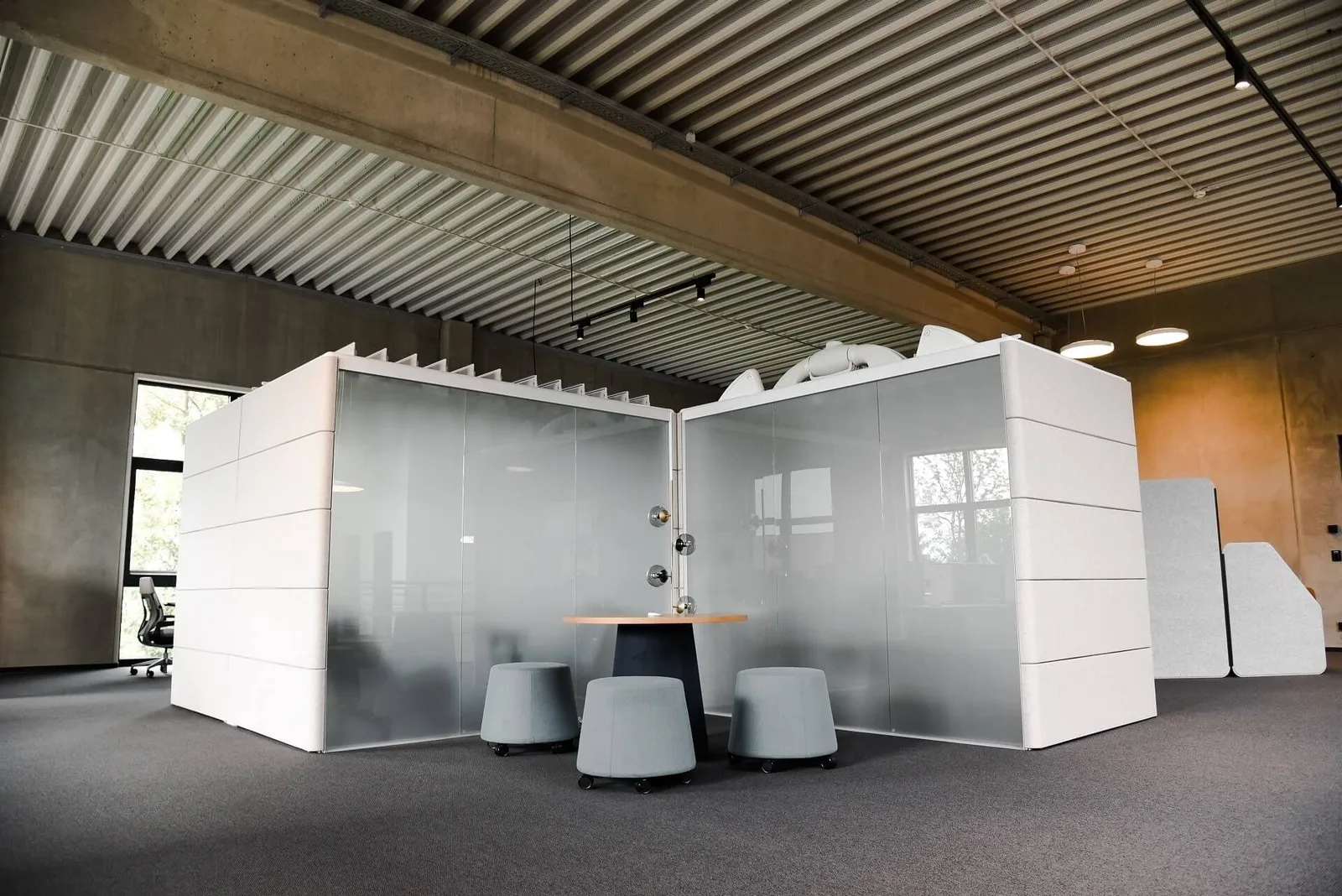 Freiraum Coworking, Telefonkabine, Neumünster