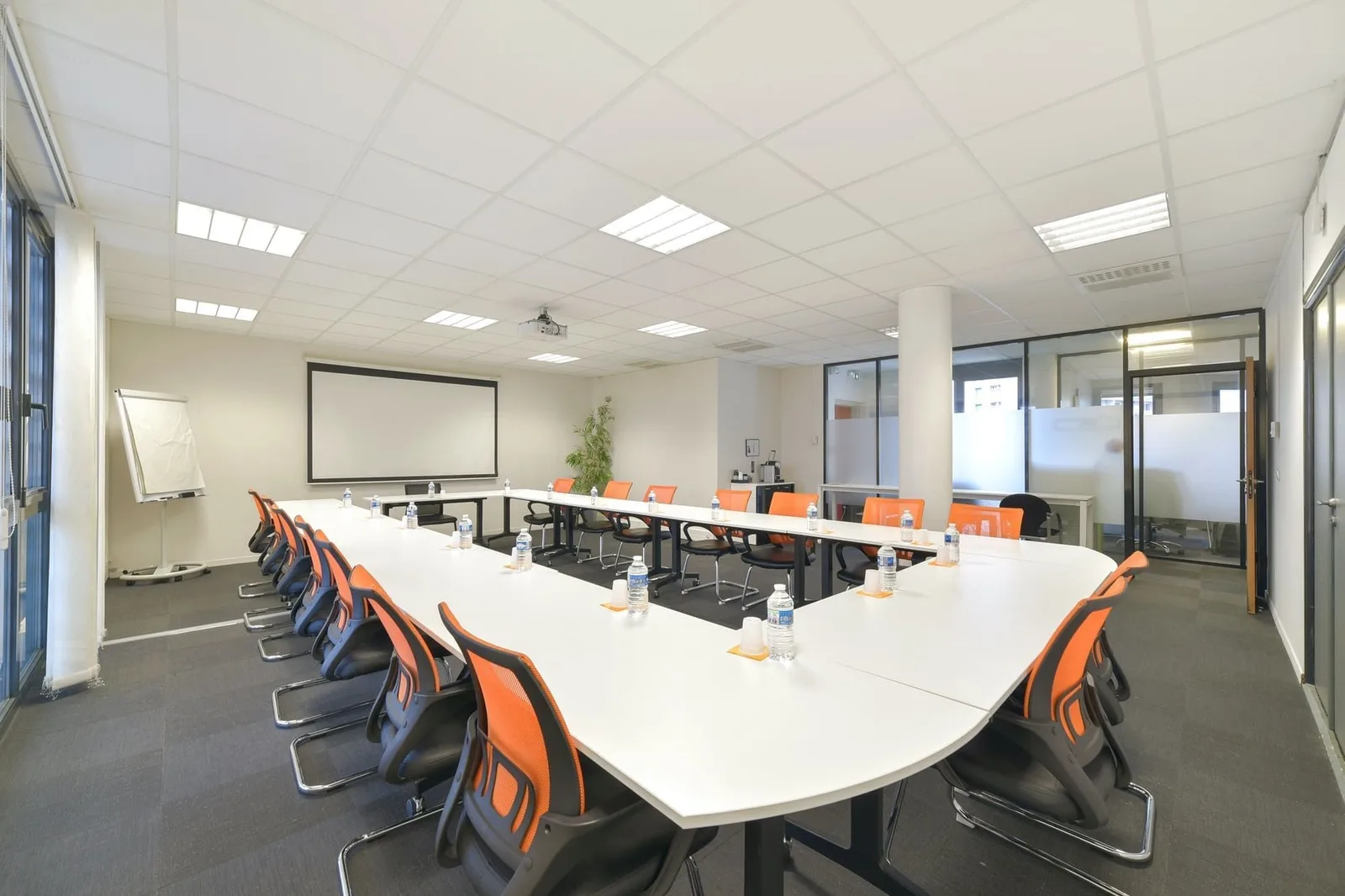 G2C Business Center, Training room for 18 people, Lyon 7e