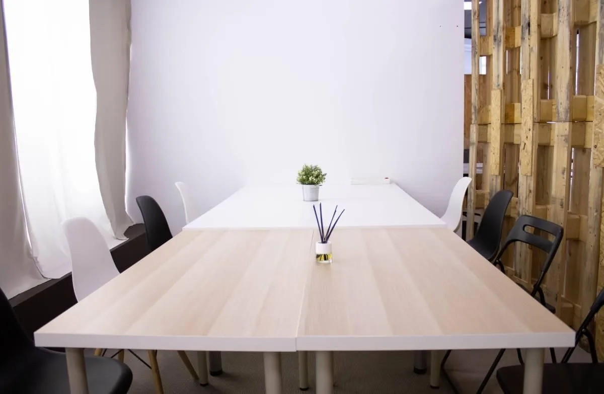 Gandia Coworking, Sala de reuniones para 8 personas, Gandie