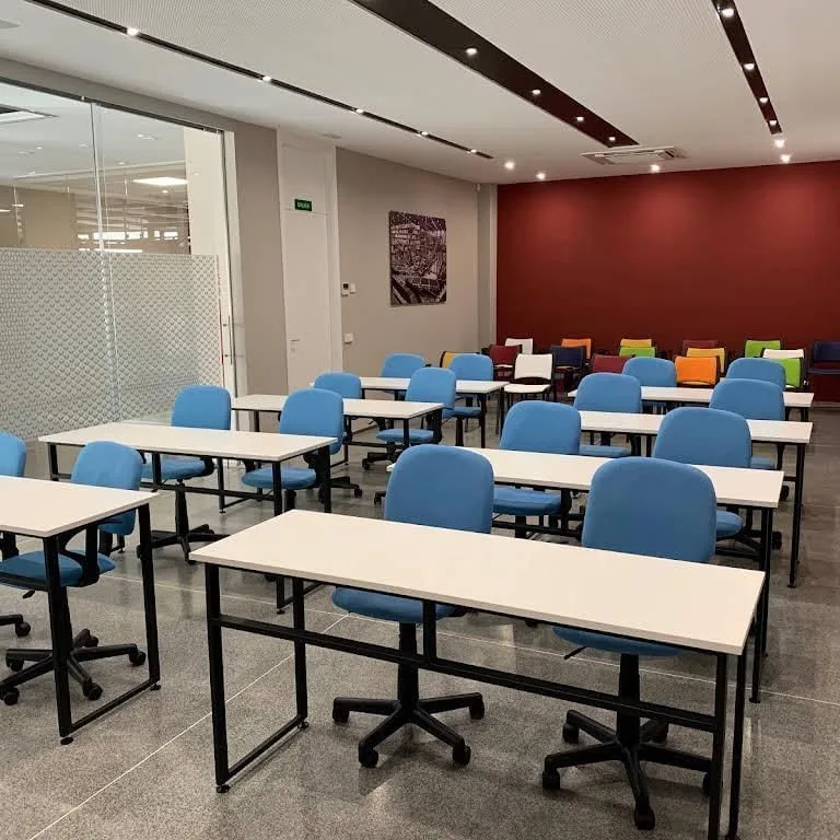 Get Future Coworking, Sala de formación para 22 personas, Toledo