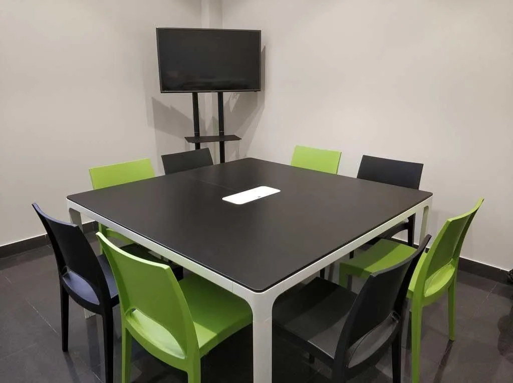 Giworking, Sala de reuniões para 8 pessoas, Girona