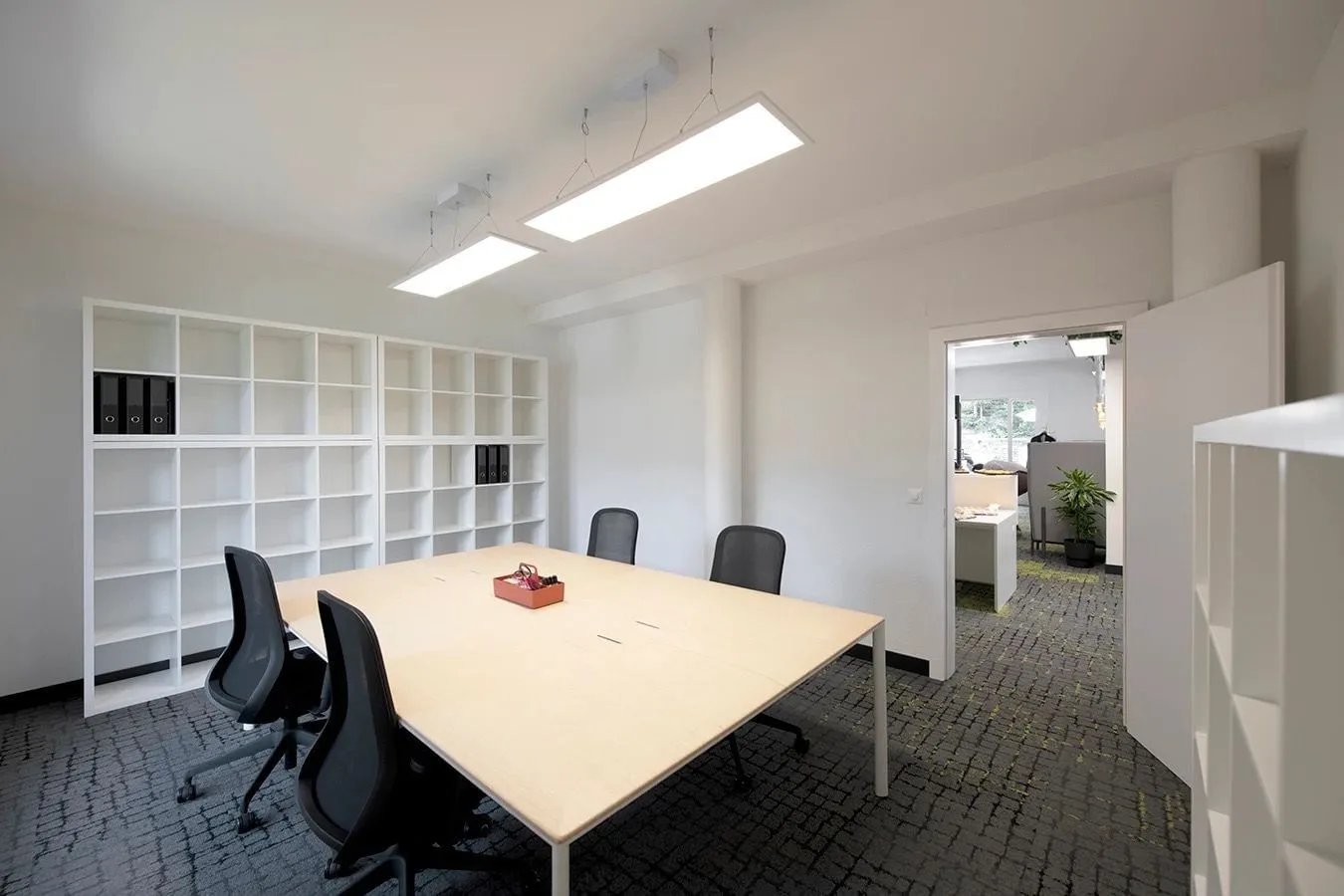 Gotham Crans-Montana, Privatbüro mit 4 Arbeitsplätzen, Crans-Montana