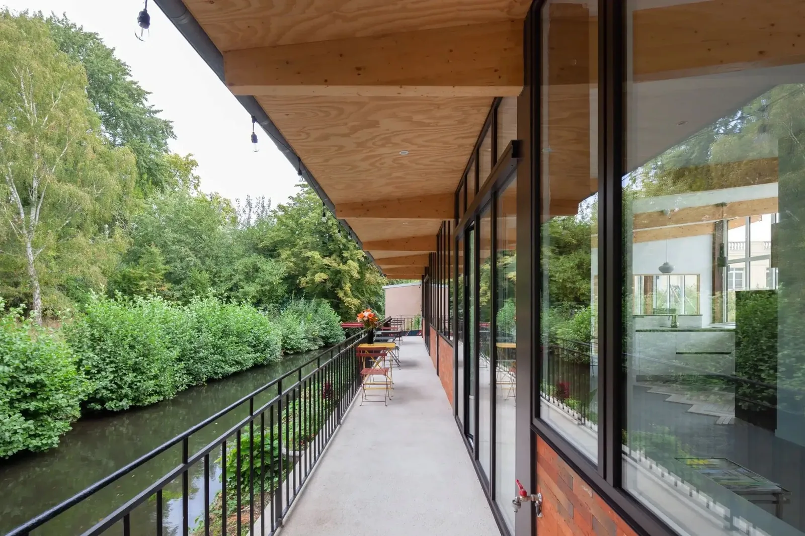 La Guinguette - Coworking, Terrace and outdoor space, Mennecy