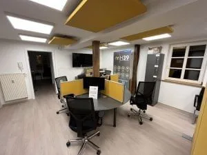 H39 - Coworking in Buch, Private office, 4 desks, Buch