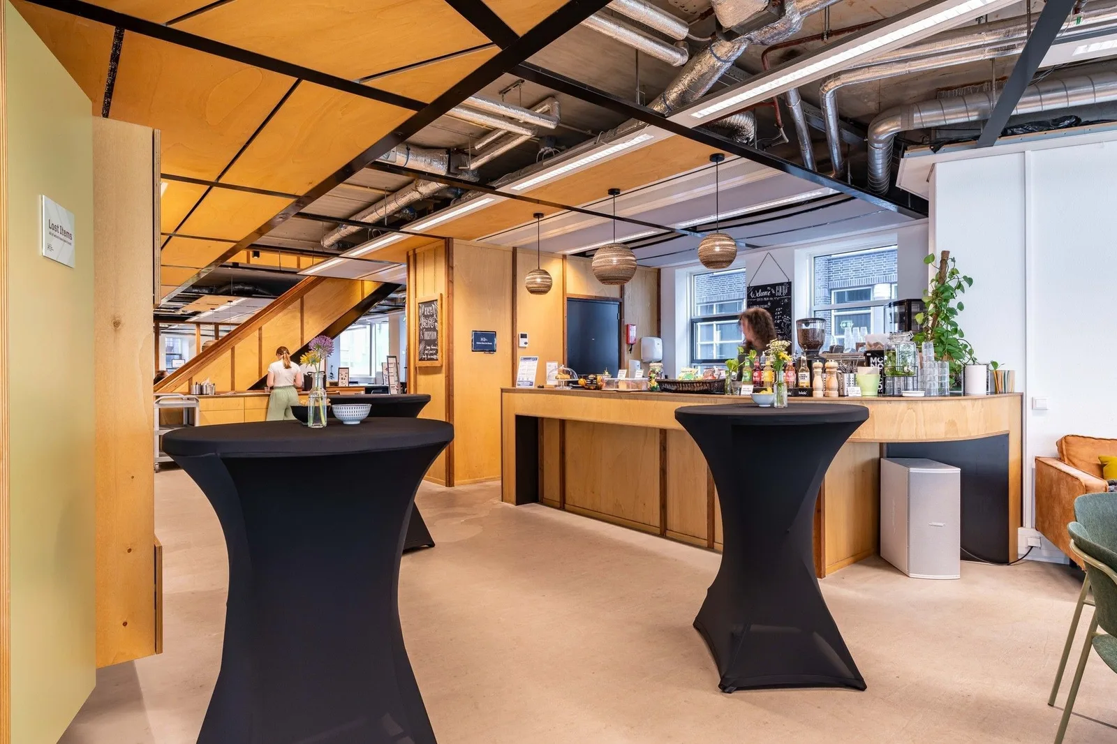 The Hague Humanity Hub, Kantine, Den Haag