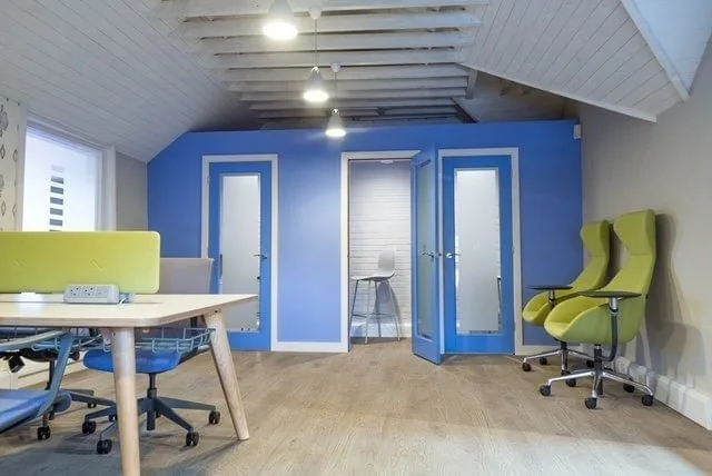 Hasleworks, Cabine acoustique, Haslemere