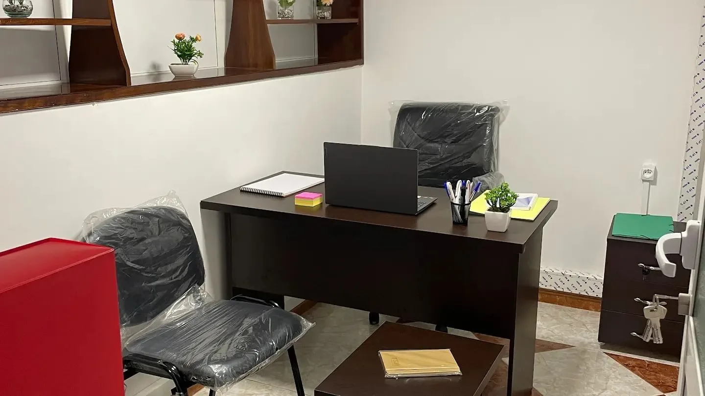Hay Riad Business Center, Bureau privatif 1 poste, Rabat