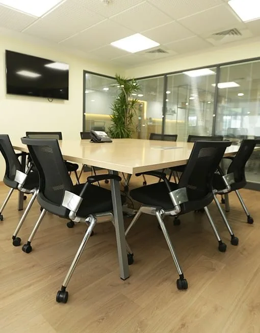 Hello Desk, Meeting room for 8 people, Casablanca
