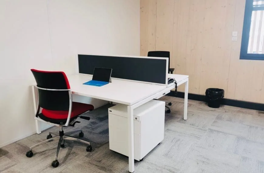 Hiptown Docks Libres, Bureau privatif 2 postes, Marseille 3e