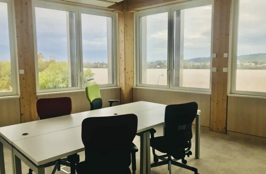 Hiptown Perspective, Privatbüro mit 4 Arbeitsplätzen, Bordeaux