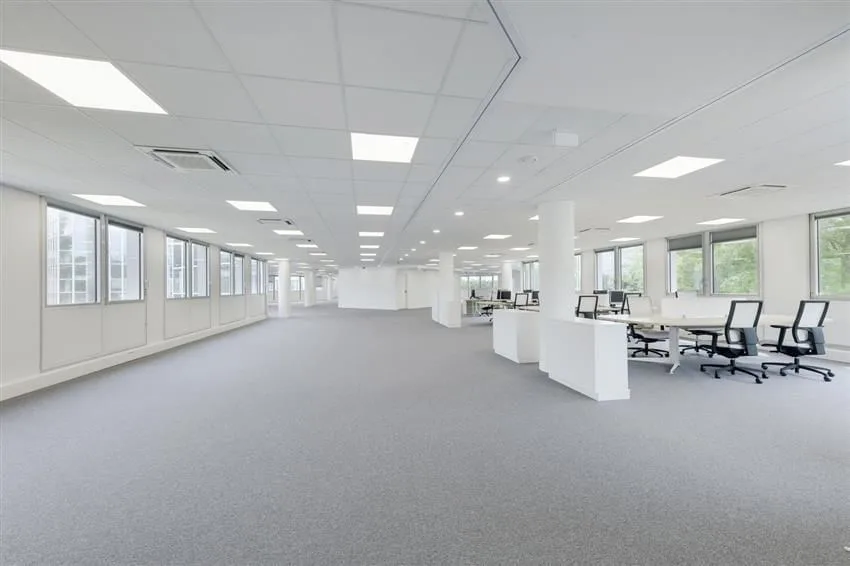 Hiptown Velizy Nieuport, Großraumbüro, Vélizy-Villacoublay