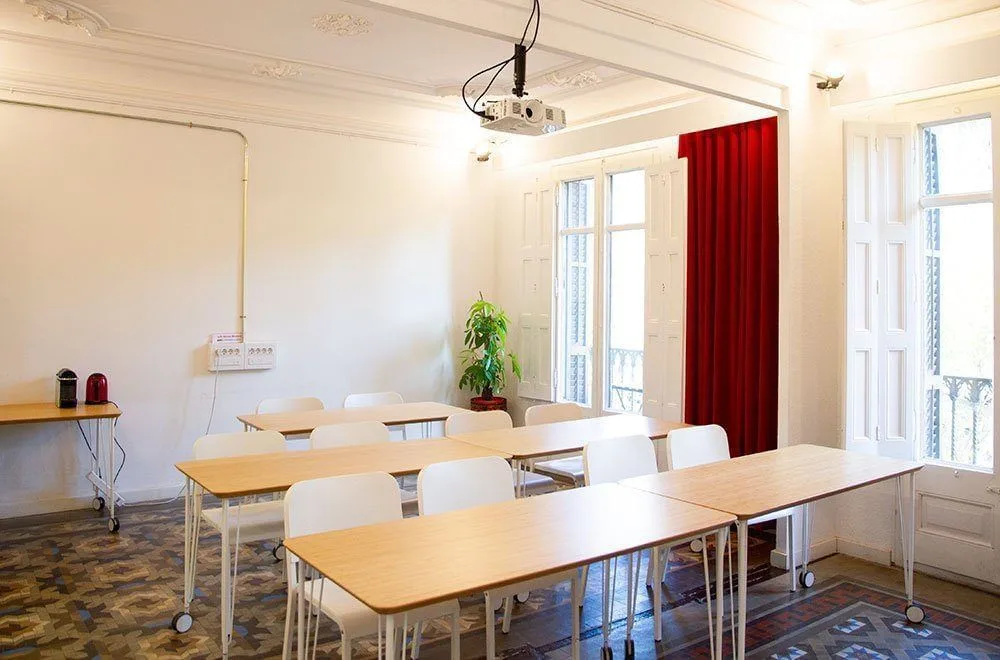 Home Work, Sala de formación para 12 personas, Barcelona