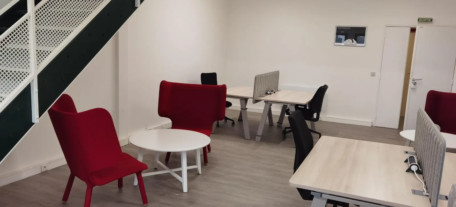 Hôtel d'entreprises Confluence, Open-plan office, Conflans-Sainte-Honorine