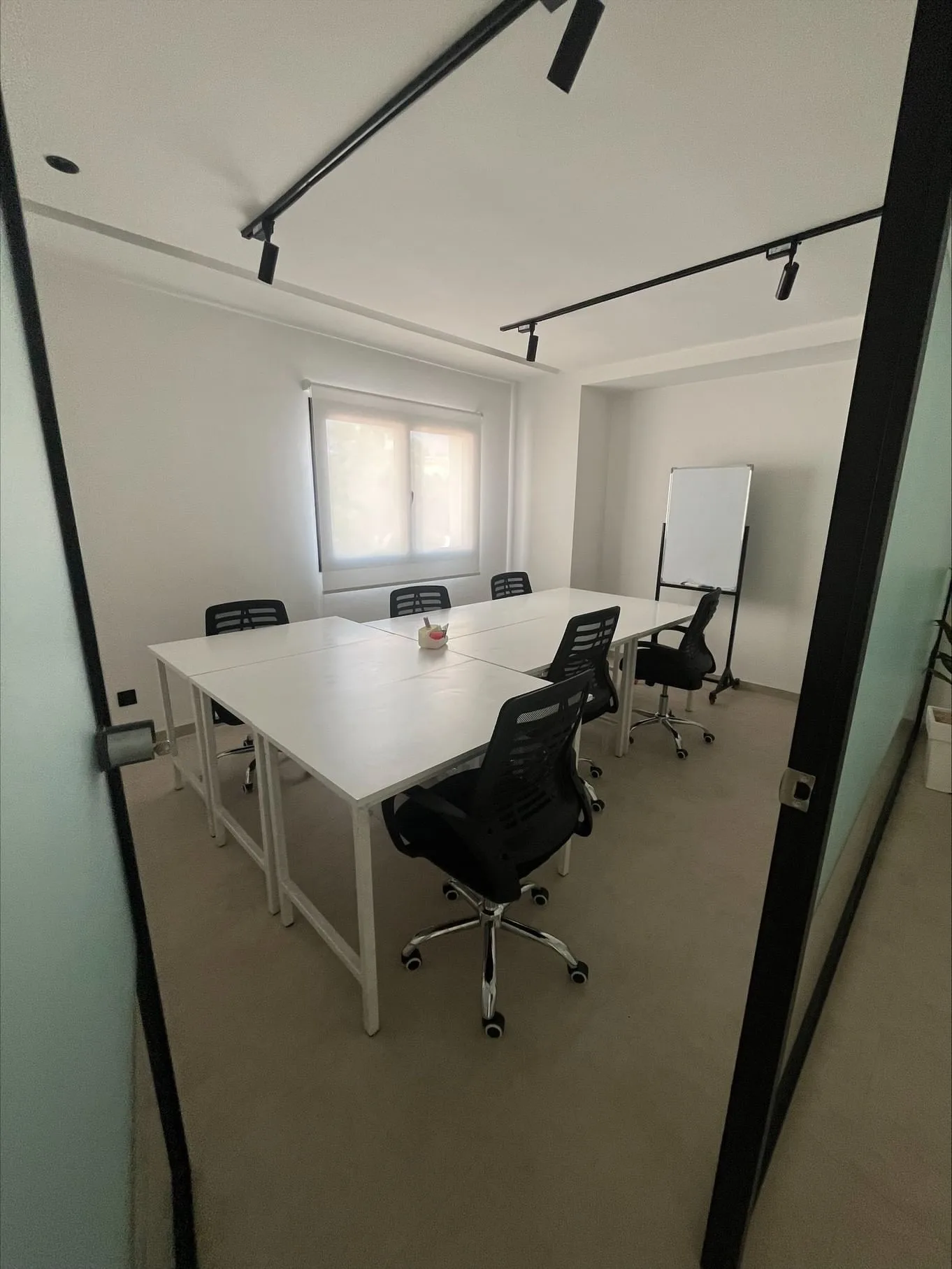 Hub Station Agadir, Salle de réunion 6 personnes, Agadir