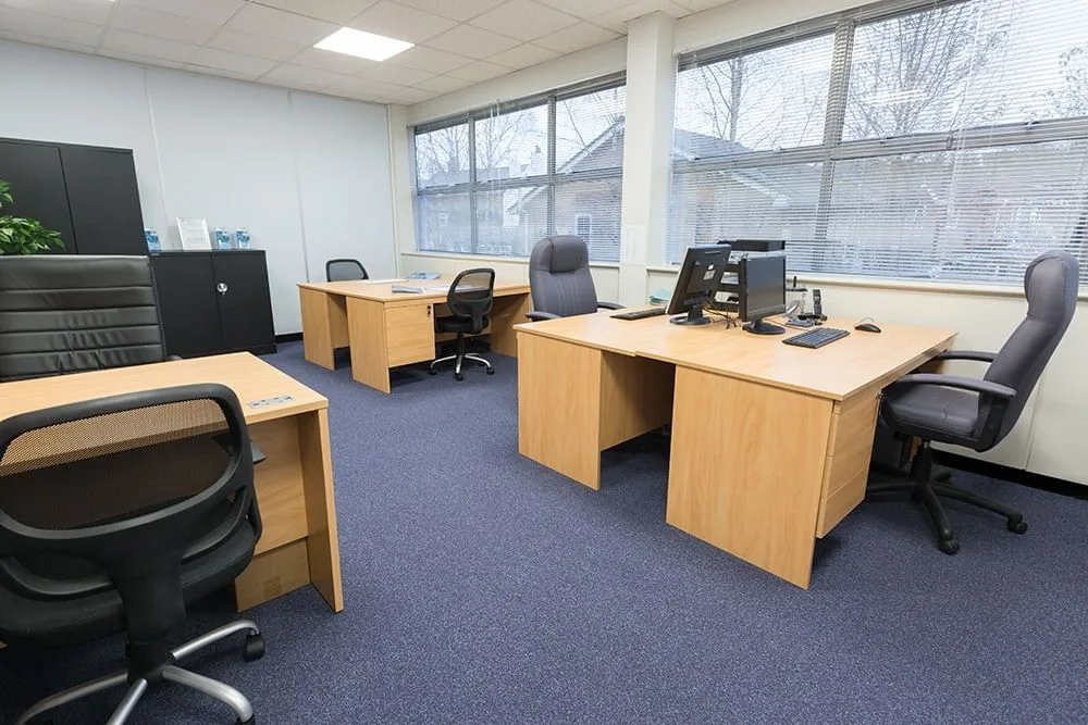 Hyde Park House Business Centre, Bureau privatif 5 postes, Hyde