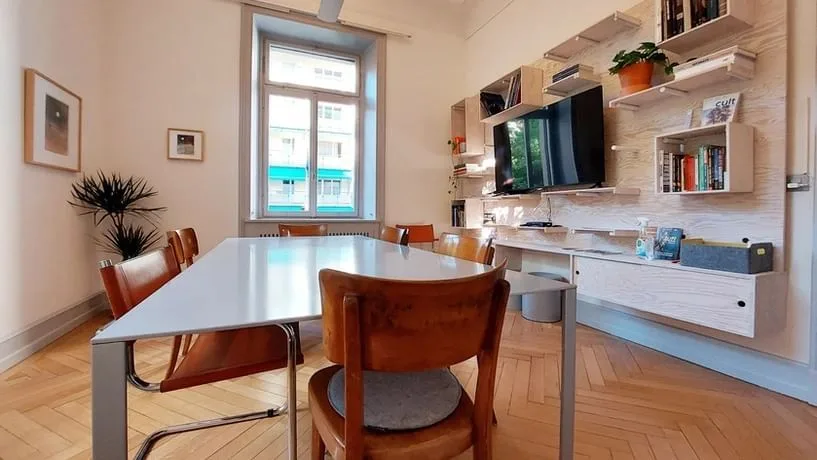Impact Hub Ticino, Salle de réunion 6 personnes, Lugano