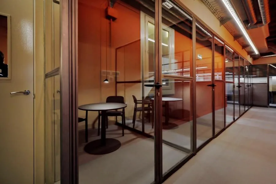 Impact Hub Zaragoza, Meeting room for 3 people, Zaragoza