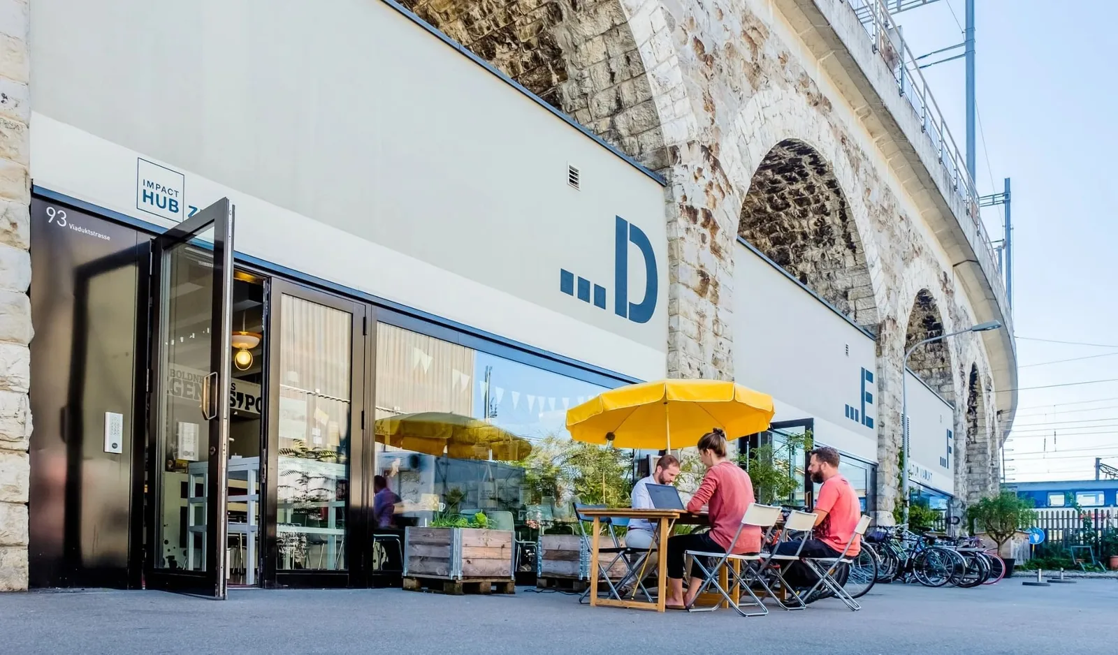 Impact Hub Zürich - Viadukt, Terrasse und Außenbereich, Zürich