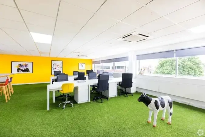 IncuHive Weybridge, Open space, Weybridge