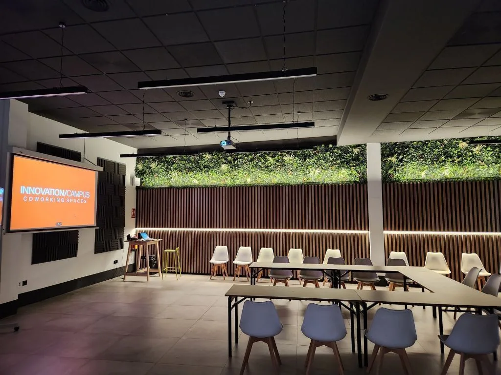 Innovation Campus Málaga Palace, Sala de formação para 24 pessoas, Málaga