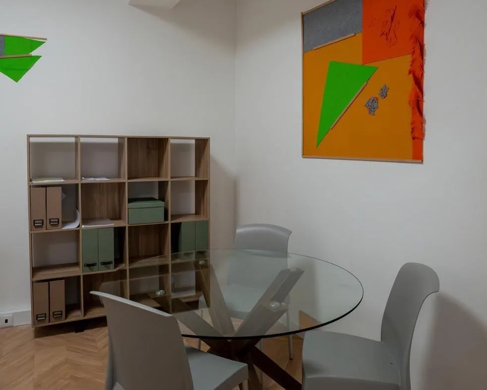 InOffice Business Matosinhos França Júnior, Sala de reuniões para 3 pessoas, Matosinhos