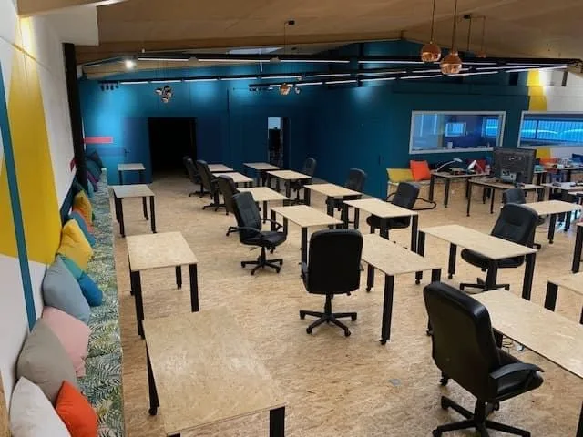 Inov'Art Coworking, Training room for 15 people, La Farlède